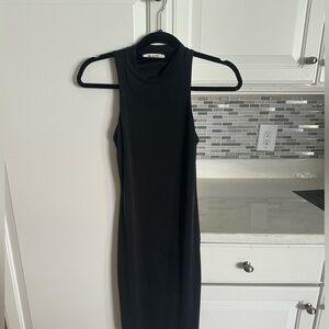 Like new long sleeveless dress small